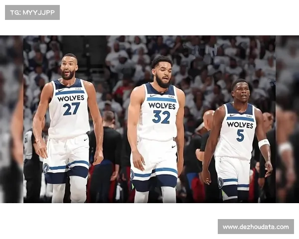 鹈鹕众将休斯顿备战火箭,墨菲等球员训练照曝光